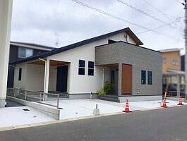 【4/15お引渡物件】新築一戸建　サンセット通りKUROMARU団地のイメージ