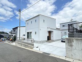 Ｒ7.6月　白基調のシンプルモダンスタイル　すっきりと片付く収納上手なお家　大村市木場Ｔ様のイメージ
