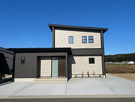 Ｒ8.6月 ブラック×木目が映える、上質で落ち着きのある住まい｜施工事例紹介 大村市竹松N様邸のイメージ